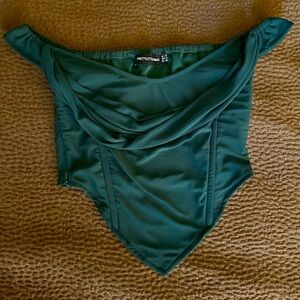 Pretty Little Thing PLT Off the Shoulder Crop